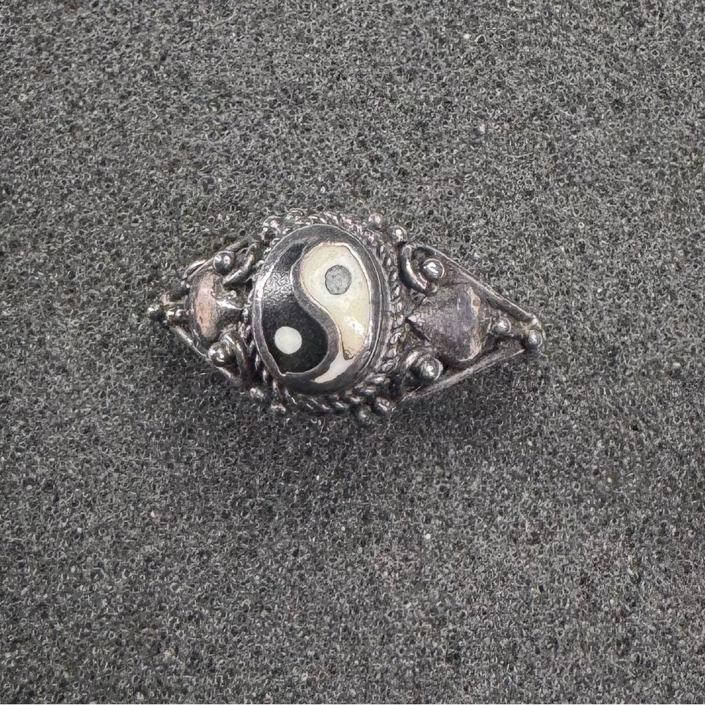 925 Sterling Silver Yin Yang Ring Size 8 | Vintage Style